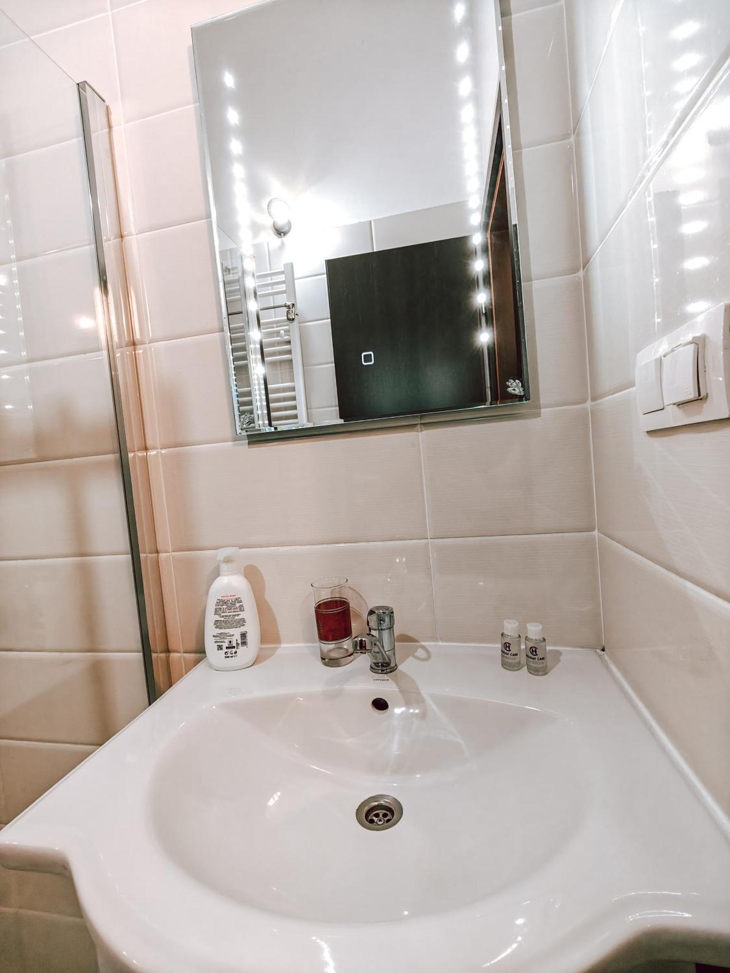 Studio Berindei Cluj-Napoca Luaran gambar