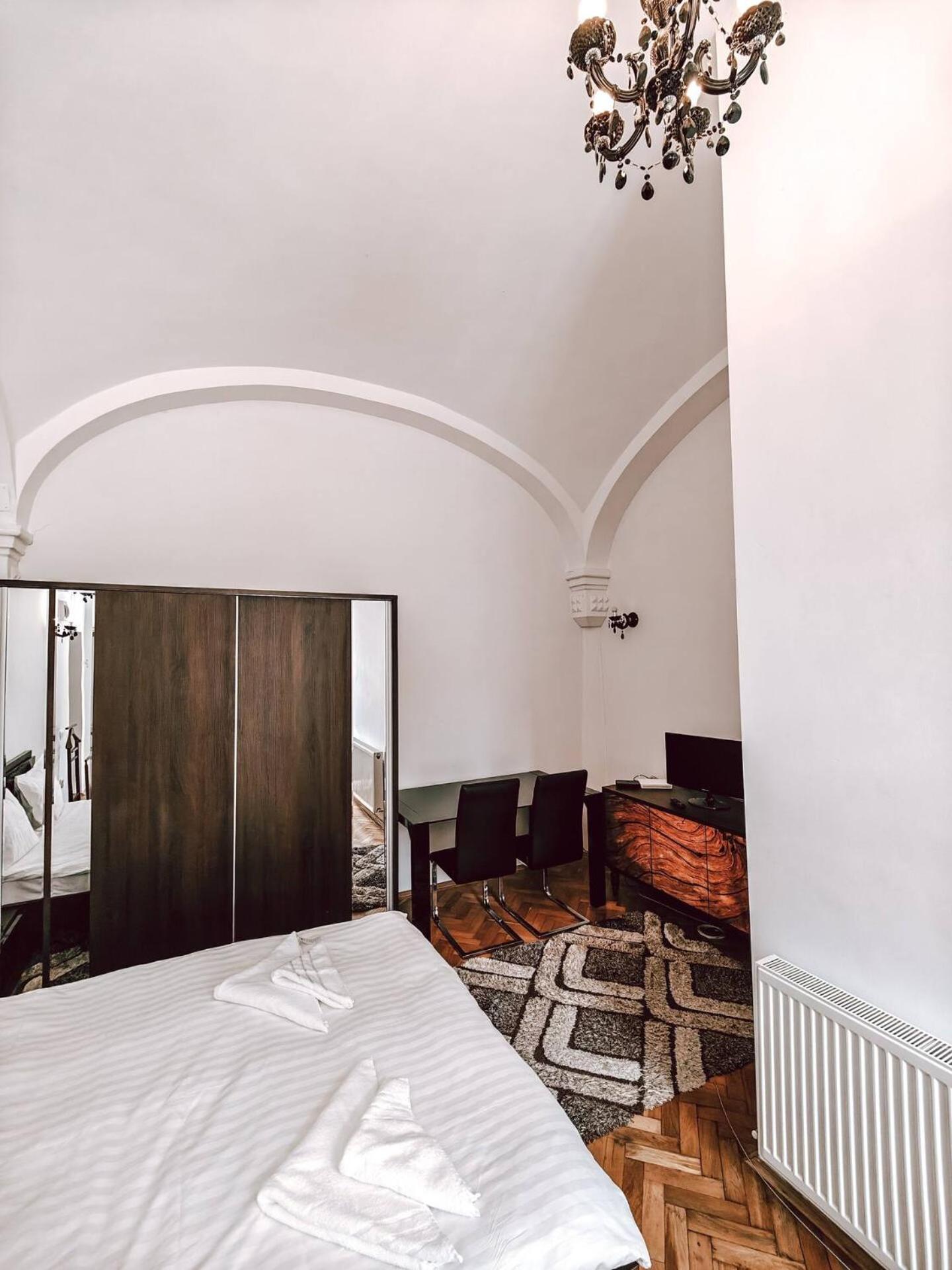 Studio Berindei Cluj-Napoca Luaran gambar